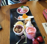 Cafe Bear  Scoobs - Sunshine Coast Tourism