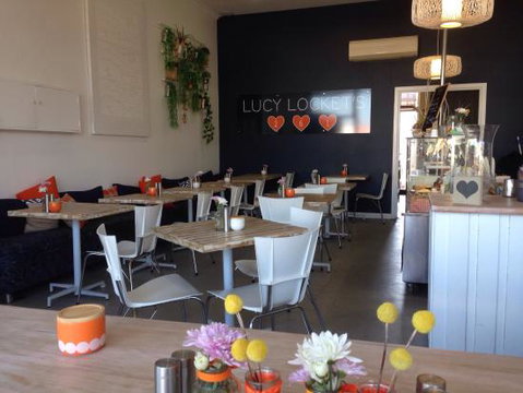 Lucy Locket's 261 - Sunshine Coast Tourism 0