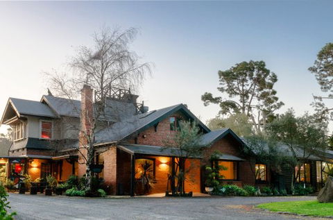 Marty @ Oakdene - Holiday Sunshine Coast 0