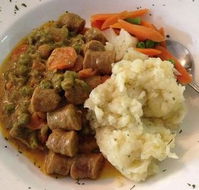 Sir Charles Hotham -- Bistro - Sunshine Coast Tourism