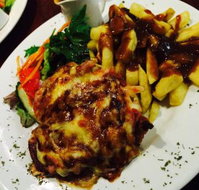 The Bush Inn - Sunshine Coast Tourism