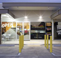 Town  Country Pizza  Pasta - Sunshine Coast Tourism