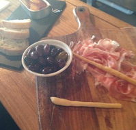 Union Street Wine - Sunshine Coast Tourism