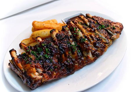 Waterfront Restaurant At Novotel Geelong - Sunshine Coast Tourism 0