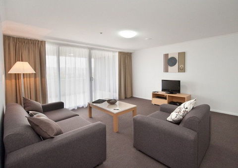 The Edge Apartment Hotel - Holiday Sunshine Coast 10