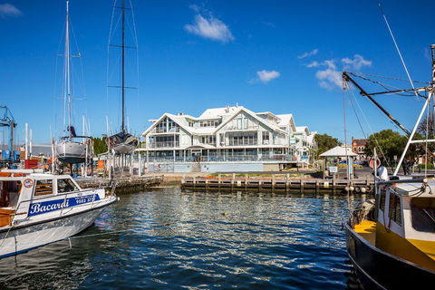 Williamstown Residences - Holiday Sunshine Coast 1