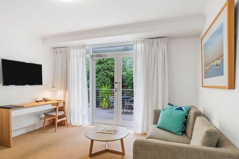 Williamstown Residences - Holiday Sunshine Coast 12