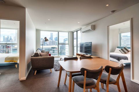 Orange Stay Apartments - Sunshine Coast Tourism 11