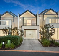 Quest Sanctuary Lakes - Holiday Sunshine Coast