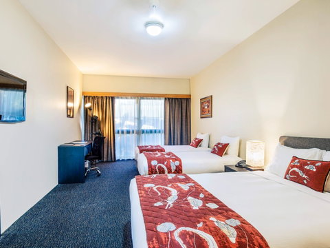 Mercure Kakadu Crocodile Hotel - Holiday Sunshine Coast 6