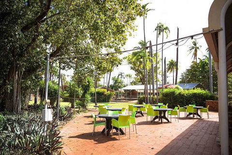 Contour Hotel - Sunshine Coast Tourism 13