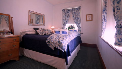 Segenhoe Inn Luxury Boutique Hotel - Holiday Sunshine Coast 1