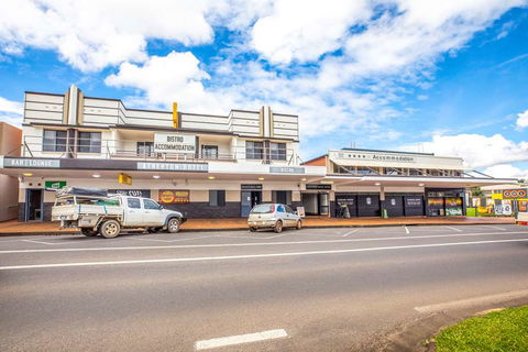 Atherton Hotel - Sunshine Coast Tourism 0