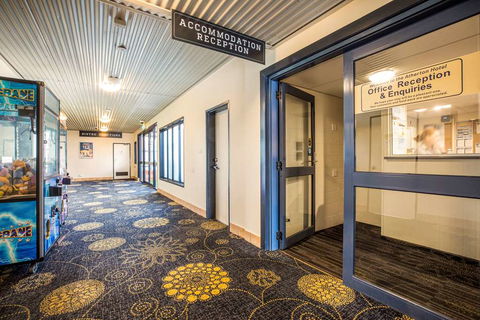 Atherton Hotel - Sunshine Coast Tourism 1