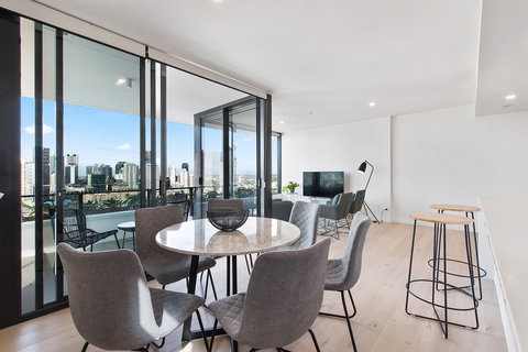 Arise Ivy and Eve - Sunshine Coast Tourism 16