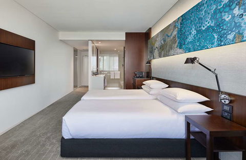 Hyatt Regency Brisbane - Holiday Sunshine Coast 4