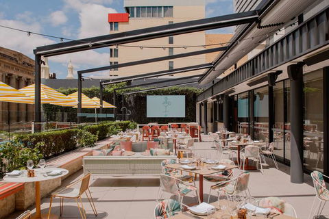 Hyatt Regency Brisbane - Holiday Sunshine Coast 11