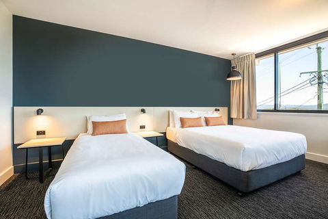 Chardons Corner Hotel - Sunshine Coast Tourism 9