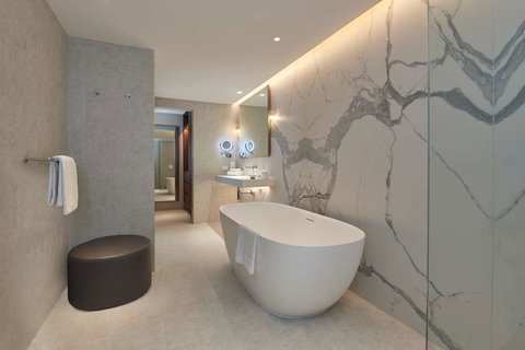 Parmelia Hilton Perth - Sunshine Coast Tourism 4