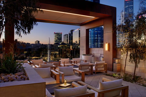 The Ritz-Carlton Perth - Holiday Sunshine Coast 9