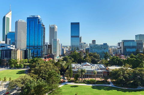 DoubleTree By Hilton Perth Waterfront - Holiday Sunshine Coast 3