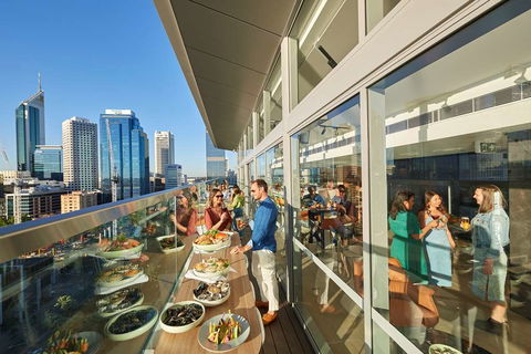 DoubleTree By Hilton Perth Waterfront - Holiday Sunshine Coast 15