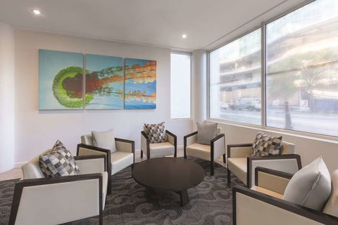 Rendezvous Hotel Perth Central - Holiday Sunshine Coast 2