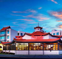 Pagoda Resort  Spa - Holiday Sunshine Coast