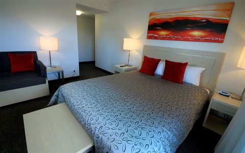 Jephson Hotel - Holiday Sunshine Coast 6