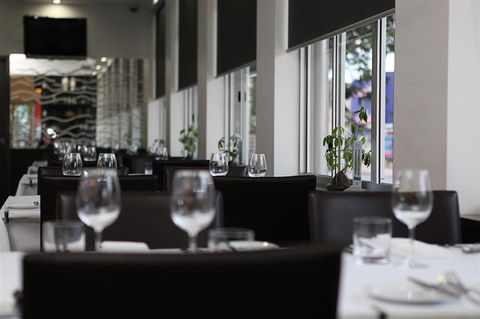 Jephson Hotel - Holiday Sunshine Coast 10