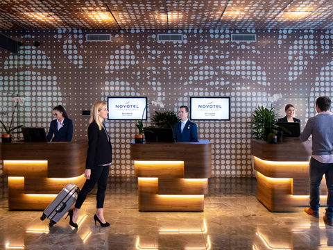 Novotel Brisbane South Bank Hotel - Holiday Sunshine Coast 1