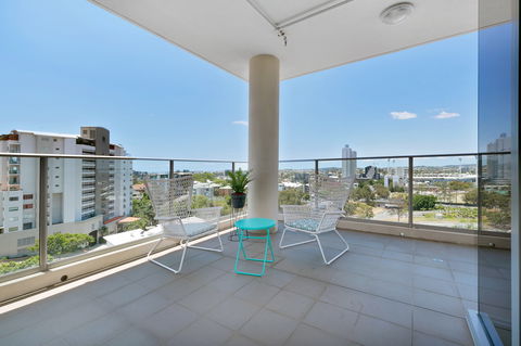 Quest South Brisbane - Holiday Sunshine Coast 10