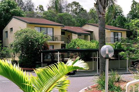 Mount Ommaney Hotel Apartments - Sunshine Coast Tourism 1