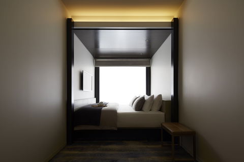 Little National Hotel - Sunshine Coast Tourism 4