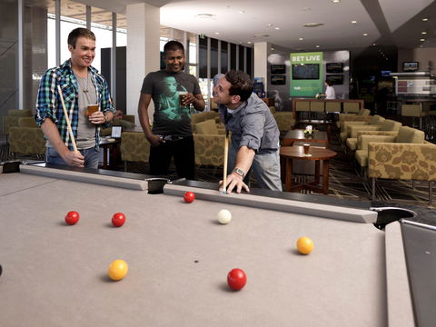 Mercure Melbourne Caroline Springs - Holiday Sunshine Coast 4