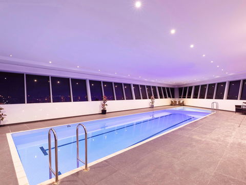 Mercure Melbourne Caroline Springs - Holiday Sunshine Coast 8