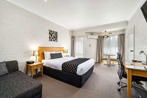 Comfort Inn Coach & Bushmans - Holiday Sunshine Coast 8