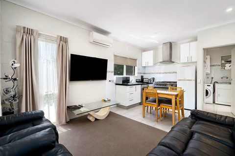 Comfort Inn Coach & Bushmans - Holiday Sunshine Coast 15