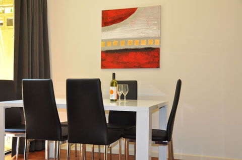 RNR Apartments, Adelaide - Sunshine Coast Tourism 2