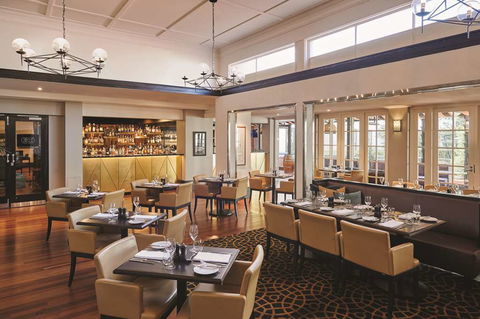 Hotel Kurrajong Canberra - Sunshine Coast Tourism 9