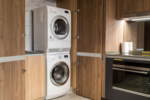 The Brankstone Hotel & Residences - Sunshine Coast Tourism 17