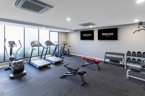 Meriton Suites Sydney Airport - Sunshine Coast Tourism 17