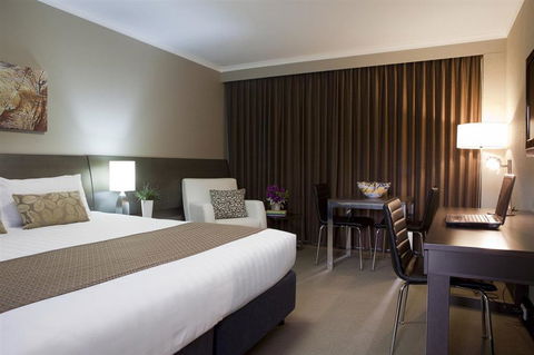 Pavilion On Northbourne - Sunshine Coast Tourism 3