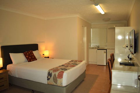 Best Western Parkside Motor Inn - Holiday Sunshine Coast 4