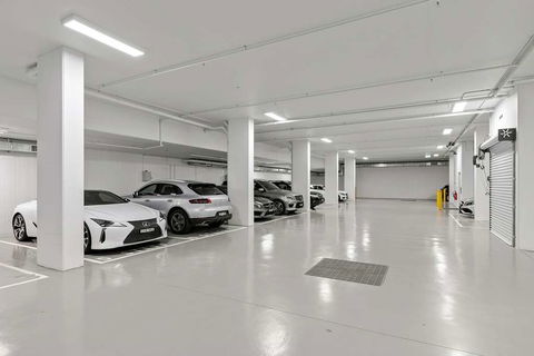 Good Life Suites - Holiday Sunshine Coast 13