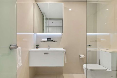 Good Life Suites - Holiday Sunshine Coast 17