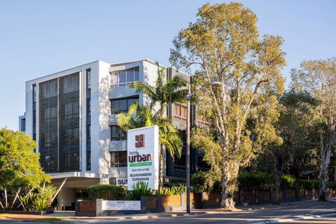 Hotel Urban St Leonards - Sunshine Coast Tourism 1