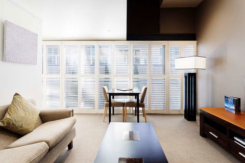 The Henry Jones Art Hotel - Holiday Sunshine Coast 9