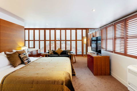 The Henry Jones Art Hotel - Holiday Sunshine Coast 11