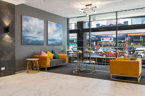 Hobart City Apartments - Holiday Sunshine Coast 4